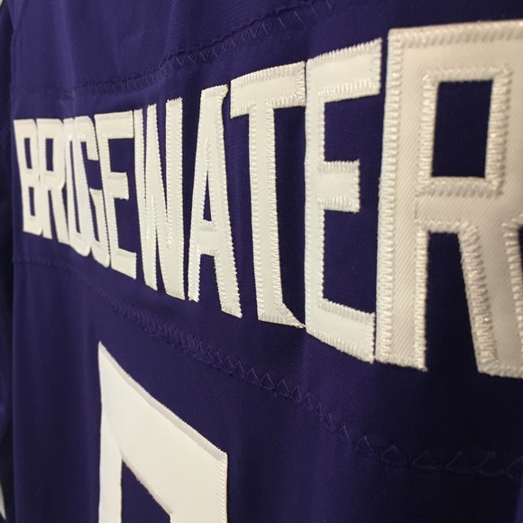 Teddy Bridgewater Jersey XL - Picture 4 of 11